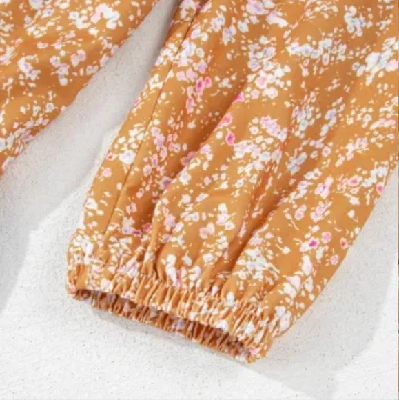 ❤️New Floral Patchwork Blouse - Navy, Pink, and Orange - Picture 7 of 16